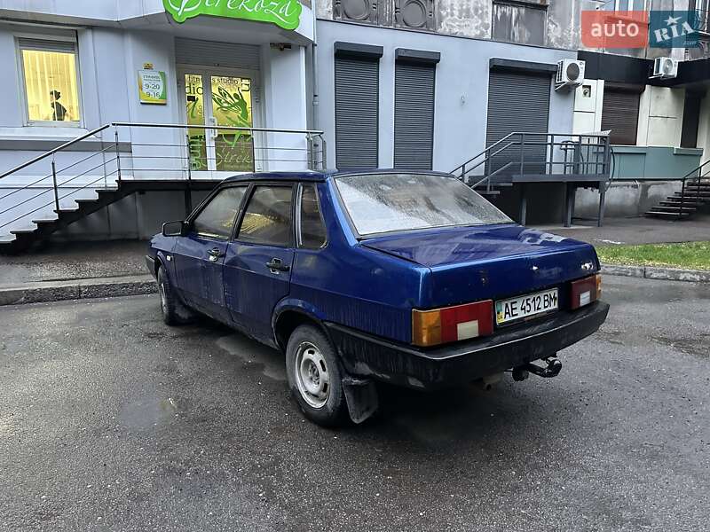 Седан ВАЗ / Lada 21099 1996 в Каменском