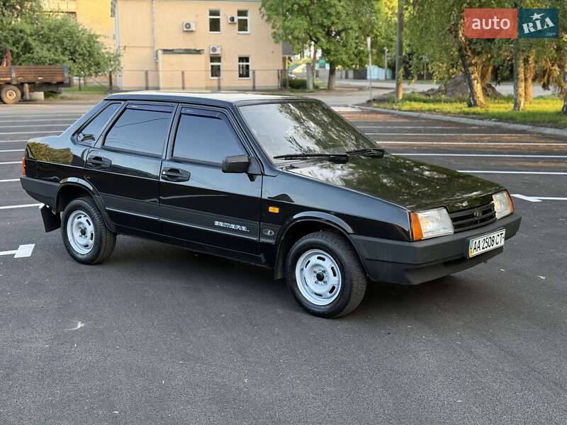 Седан ВАЗ 21099 2007 в 