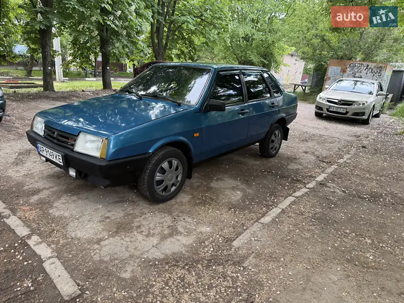 ВАЗ / Lada 21099 2000