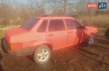 Седан ВАЗ 21099 1995 в Ружине
