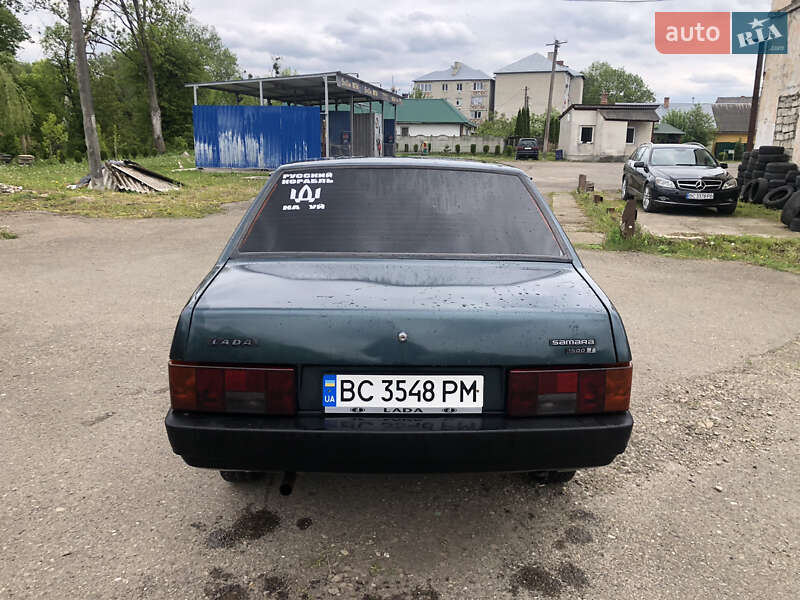 Седан ВАЗ / Lada 21099 2004 в Рудки