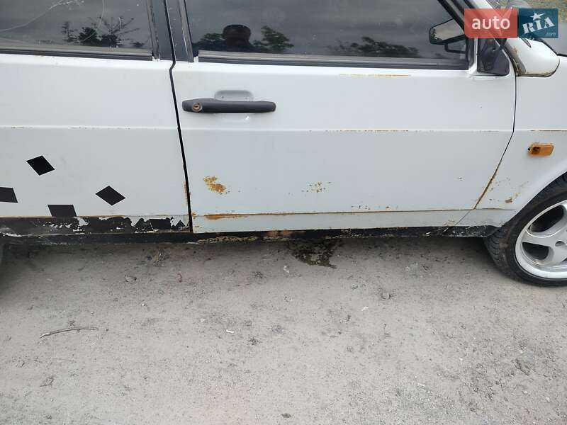 Седан ВАЗ / Lada 21099 1998 в Хмельницком