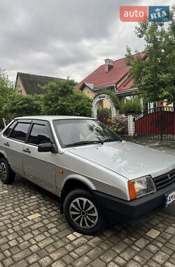 Седан ВАЗ 21099 2002 в 