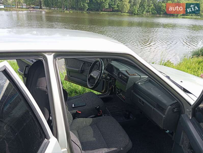 Седан ВАЗ / Lada 21099 2005 в Козятині