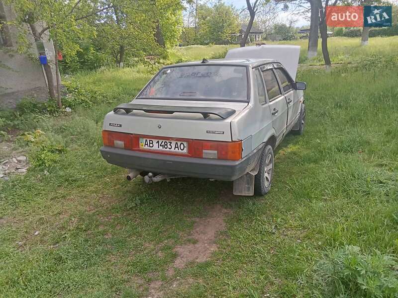 Седан ВАЗ / Lada 21099 2005 в Тростянце