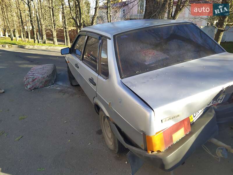 Седан ВАЗ / Lada 21099 2001 в Хмельницком фото 4 Седан ВАЗ / Lada 21099 2001 в Хмельницком