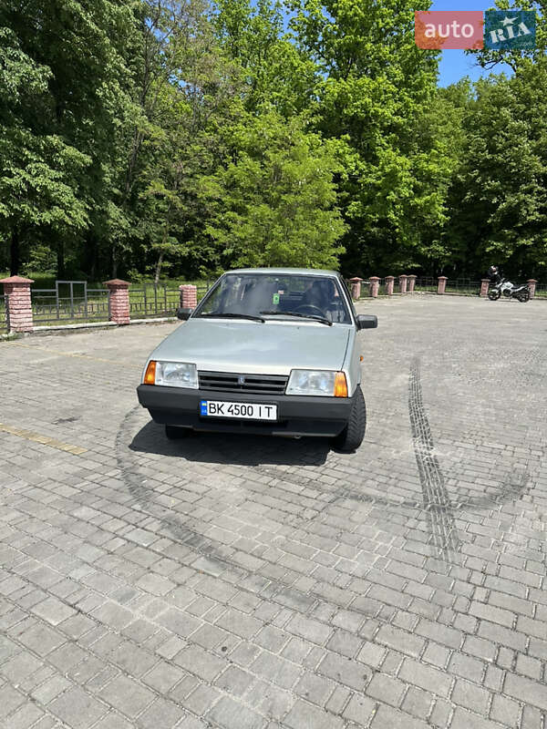 Седан ВАЗ / Lada 21099 2009 в Владимирце