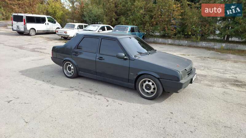 Седан ВАЗ / Lada 21099 2007 в Тернополе