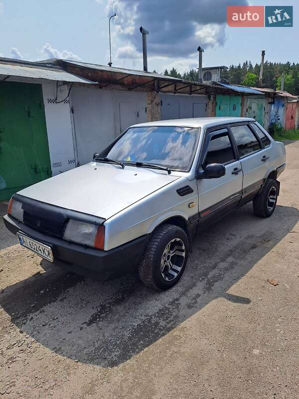 ВАЗ / Lada 21099 2002