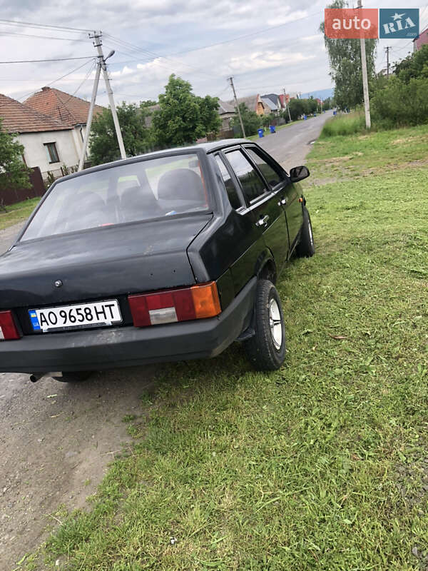 Седан ВАЗ / Lada 21099 2009 в Мукачево
