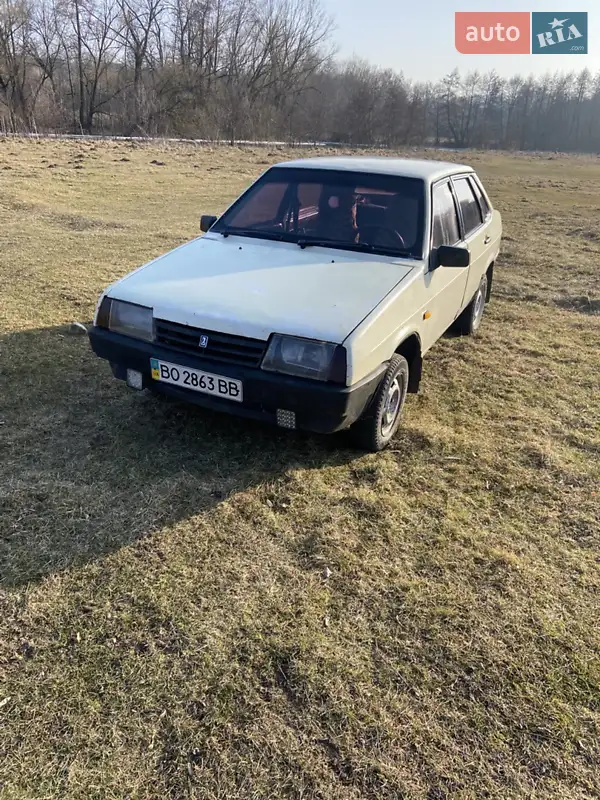 ВАЗ / Lada 21099