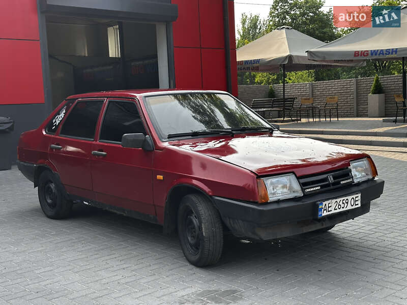 Седан ВАЗ / Lada 21099 1995 в Запорожье