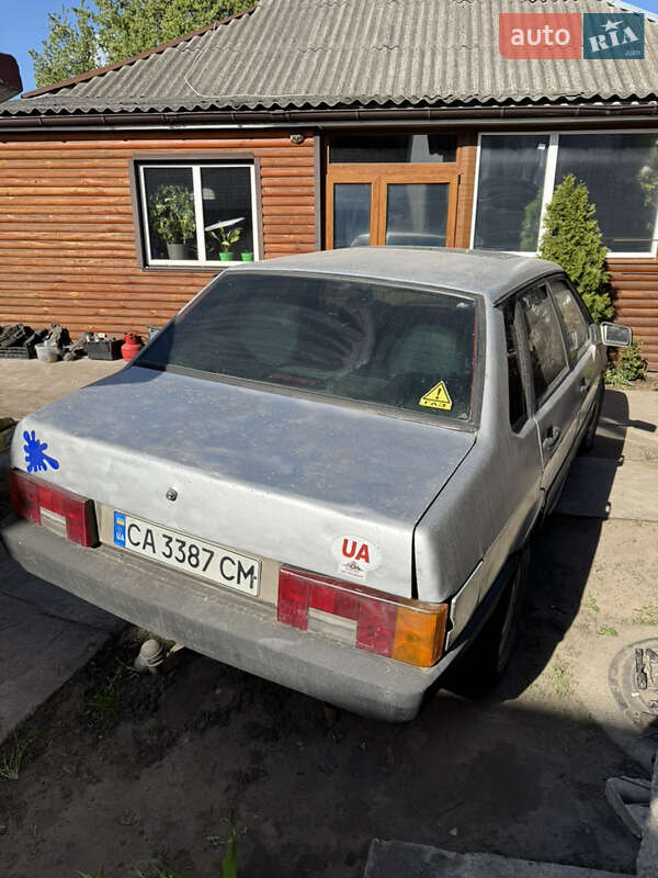 Седан ВАЗ / Lada 21099 1995 в Черкасах