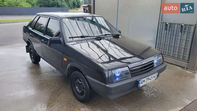 Седан ВАЗ / Lada 21099 2008 в Житомире