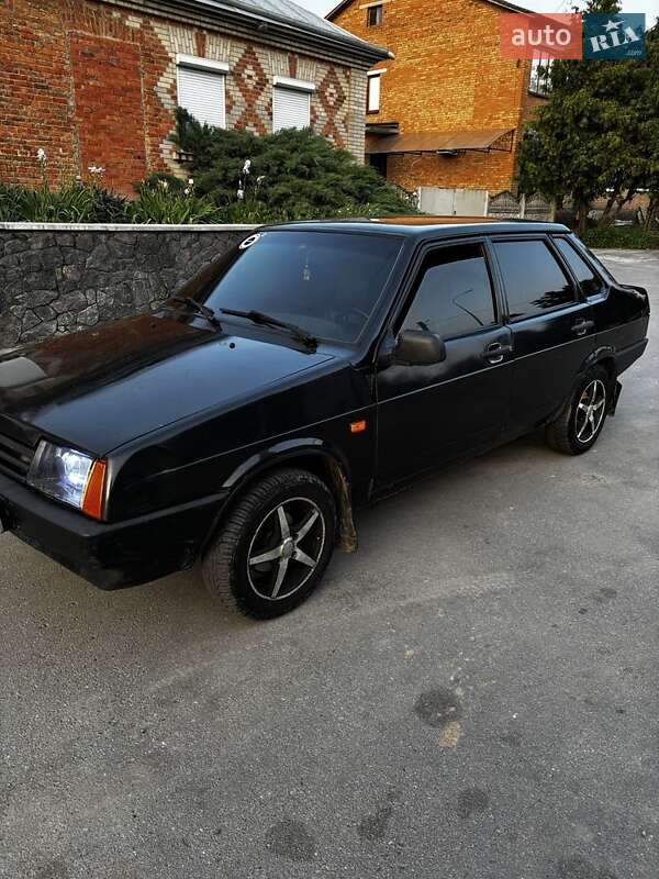 ВАЗ / Lada 21099 2010