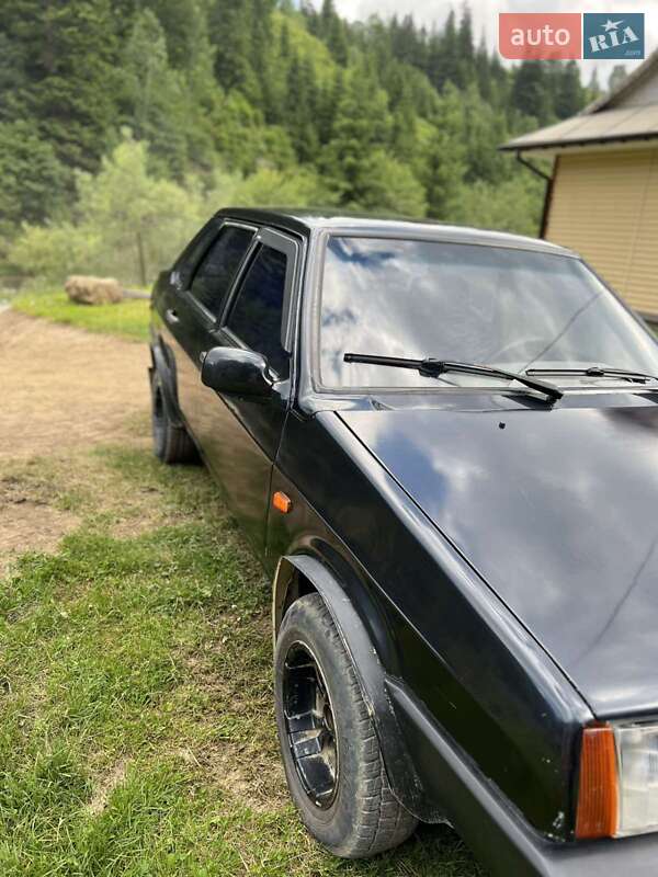 Седан ВАЗ / Lada 21099 2007 в Верховині