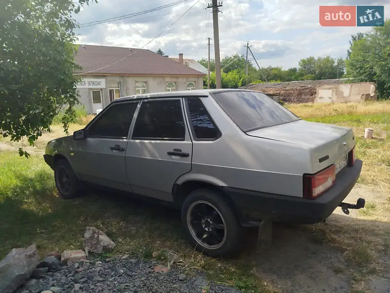 ВАЗ / Lada 21099
