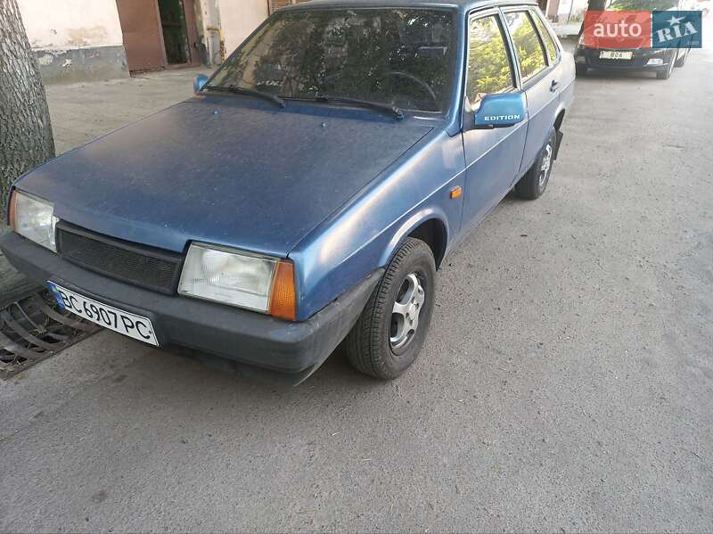 Седан ВАЗ / Lada 21099 2008 в Львове