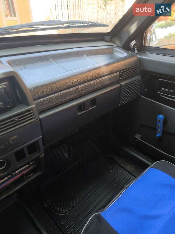 Седан ВАЗ / Lada 21099 2005 в Ужгороді