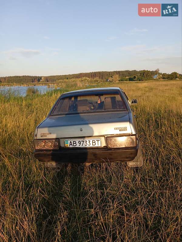 Седан ВАЗ / Lada 21099 1992 в Виннице