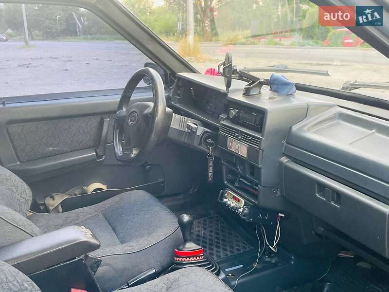 Седан ВАЗ / Lada 21099 2005 в Новомосковске