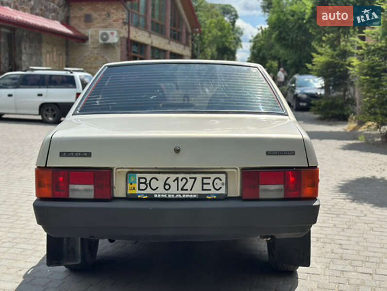 Седан ВАЗ / Lada 21099 2005 в Львове