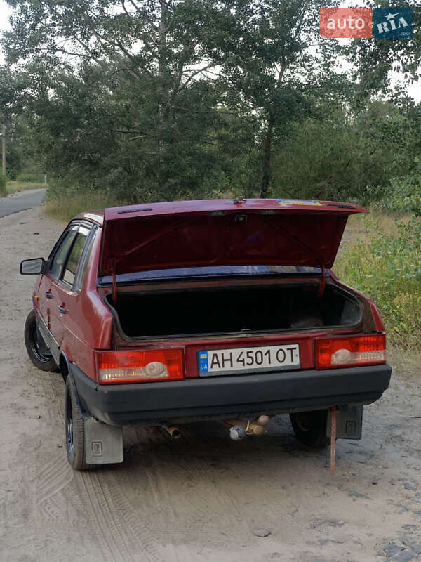 Седан ВАЗ / Lada 21099 1997 в Киеве