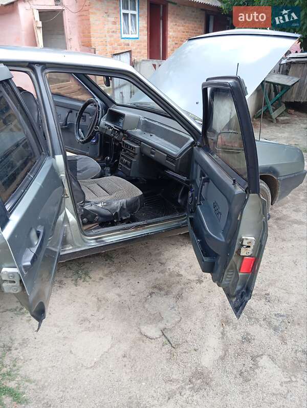 Седан ВАЗ / Lada 21099 1992 в Виннице