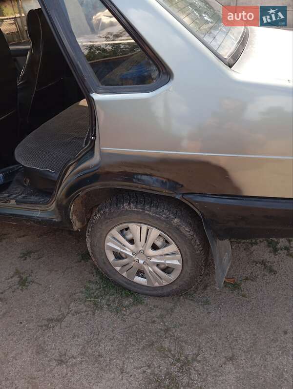 Седан ВАЗ / Lada 21099 1992 в Виннице