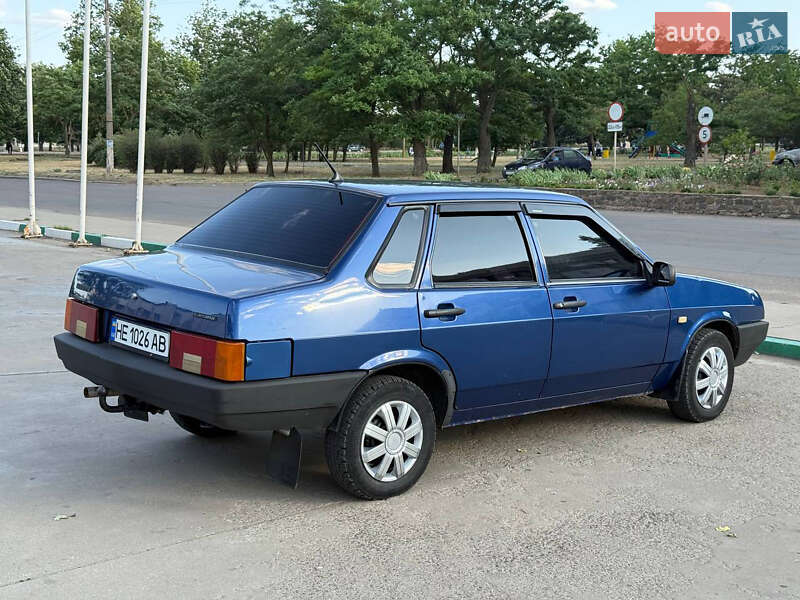 Седан ВАЗ / Lada 21099 2006 в Снигиревке