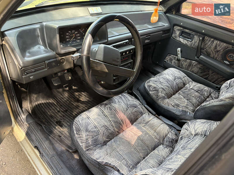 Седан ВАЗ / Lada 21099 1993 в Вольнянске
