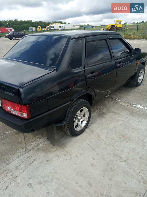 Седан ВАЗ / Lada 21099 2006 в Валках