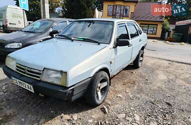 Седан ВАЗ 21099 2004 в 