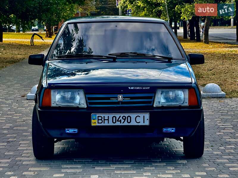 Седан ВАЗ / Lada 21099 1999 в Одессе