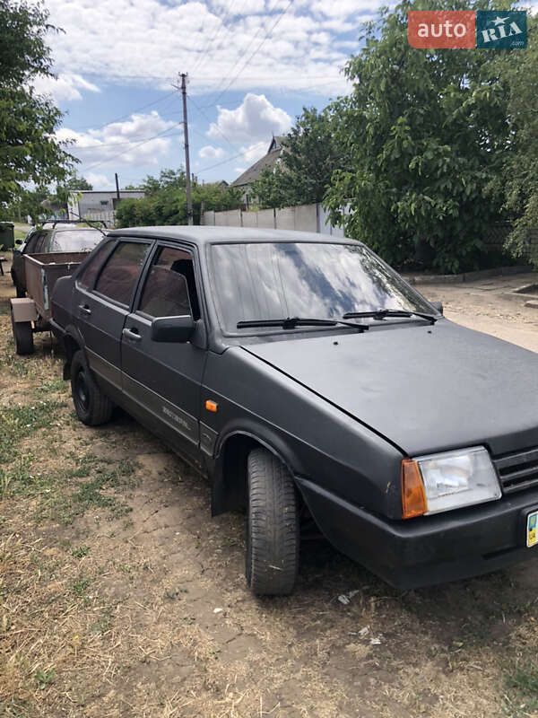 Седан ВАЗ / Lada 21099 1993 в Баштанке