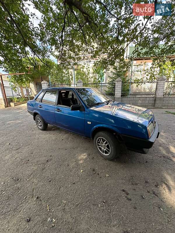 Седан ВАЗ / Lada 21099 1994 в Одессе