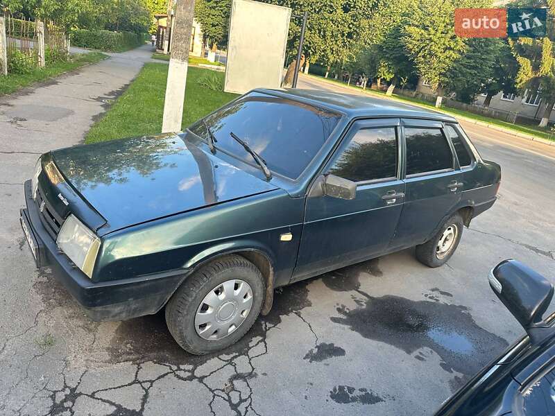 ВАЗ / Lada 21099 2005