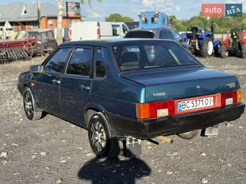 Седан ВАЗ / Lada 21099 1999 в Радехові
