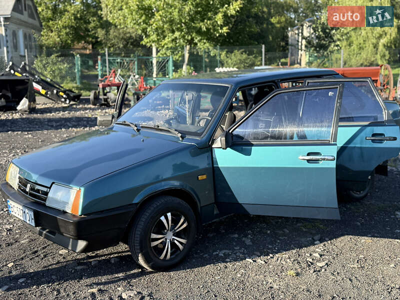Седан ВАЗ / Lada 21099 1999 в Радехові