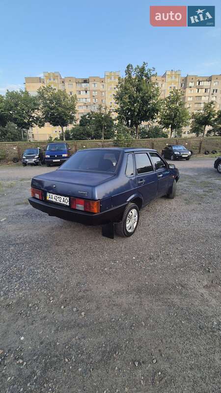 Седан ВАЗ / Lada 21099 2005 в Києві