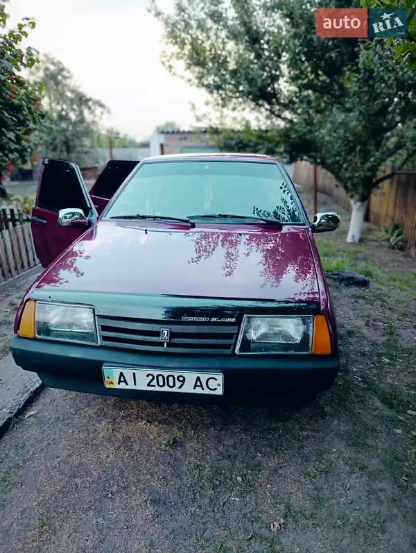 ВАЗ / Lada 21099