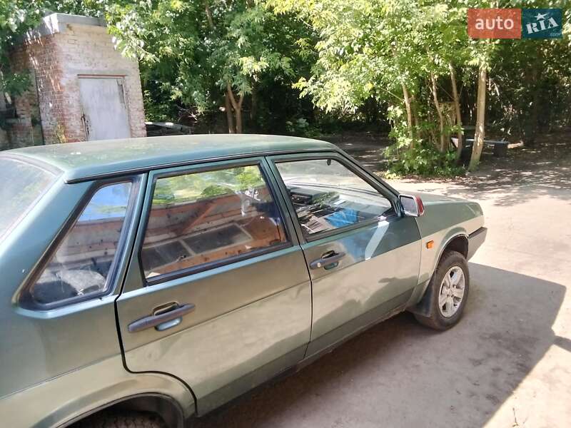 ВАЗ / Lada 21099 2005