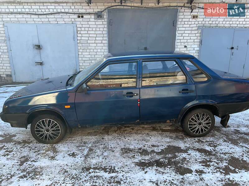 Седан ВАЗ / Lada 21099 2005 в Житомире