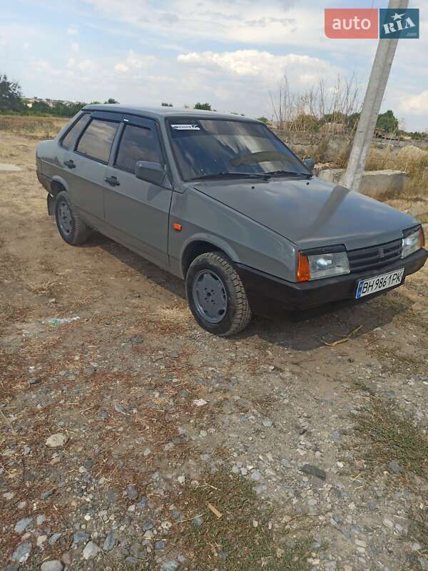 Седан ВАЗ / Lada 21099 1992 в Червонознаменке