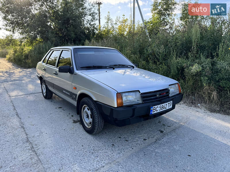 ВАЗ / Lada 21099 2005