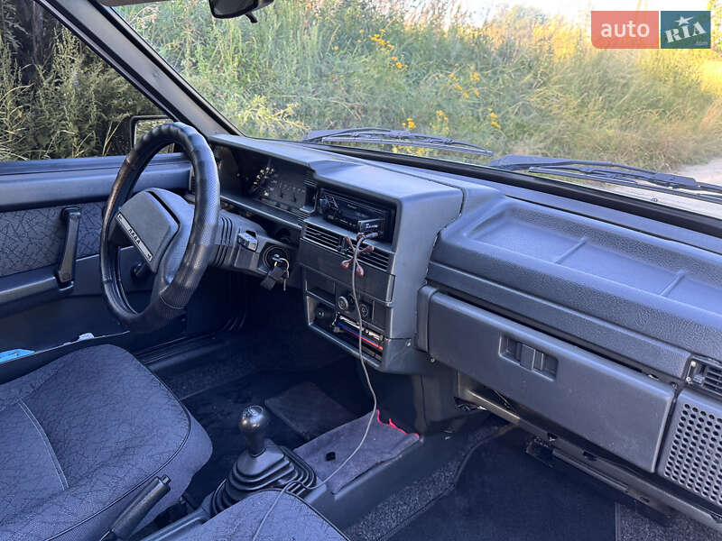 Седан ВАЗ / Lada 21099 2005 в Черкасах