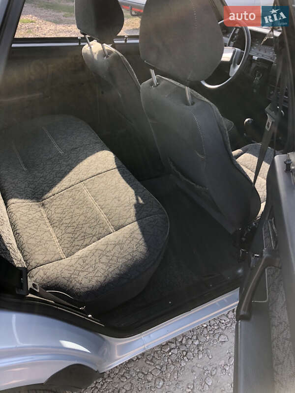 Седан ВАЗ / Lada 21099 2005 в Миколаєві