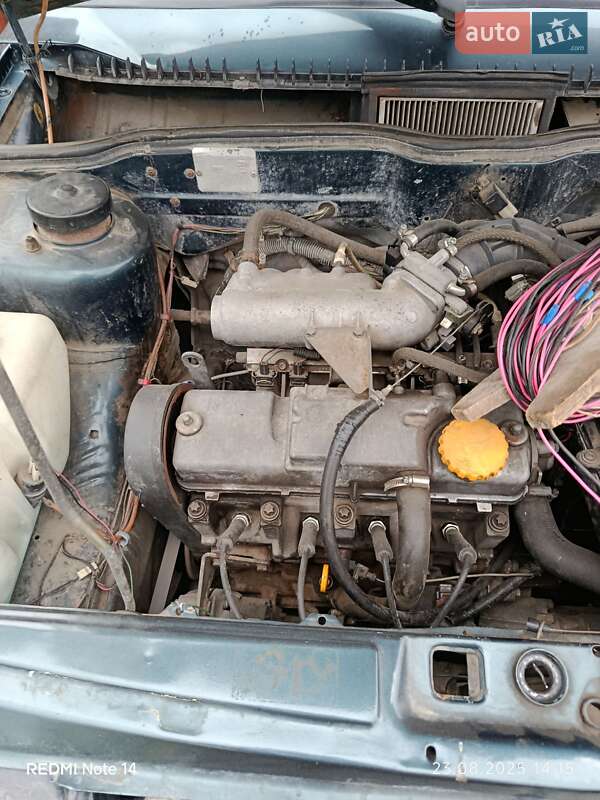 Седан ВАЗ / Lada 21099 2005 в Волочиске