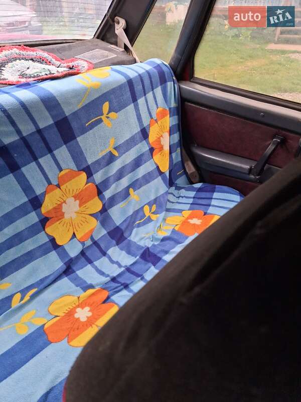 Седан ВАЗ / Lada 21099 1992 в Сколе