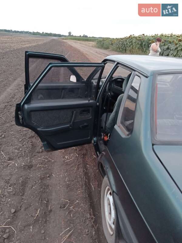 Седан ВАЗ / Lada 21099 2005 в Недригайлове